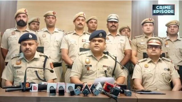 KATRA NEEL LOOT